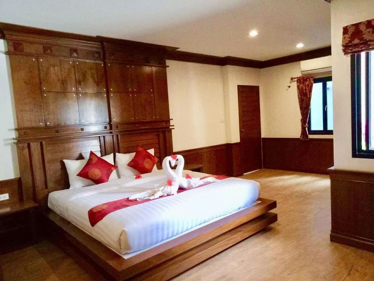 Lanta White'S House Hotel Koh Lanta